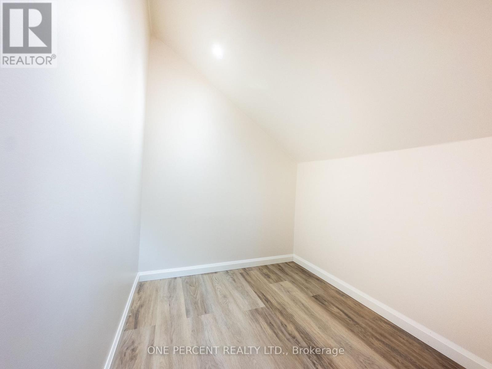 53 Highland Avenue, Belleville, Ontario  K8P 3R2 - Photo 29 - X12434564
