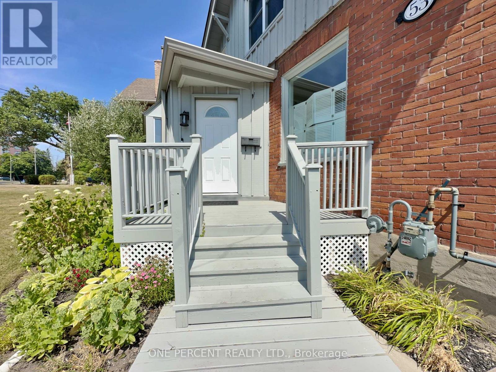 53 Highland Avenue, Belleville, Ontario  K8P 3R2 - Photo 3 - X12434564