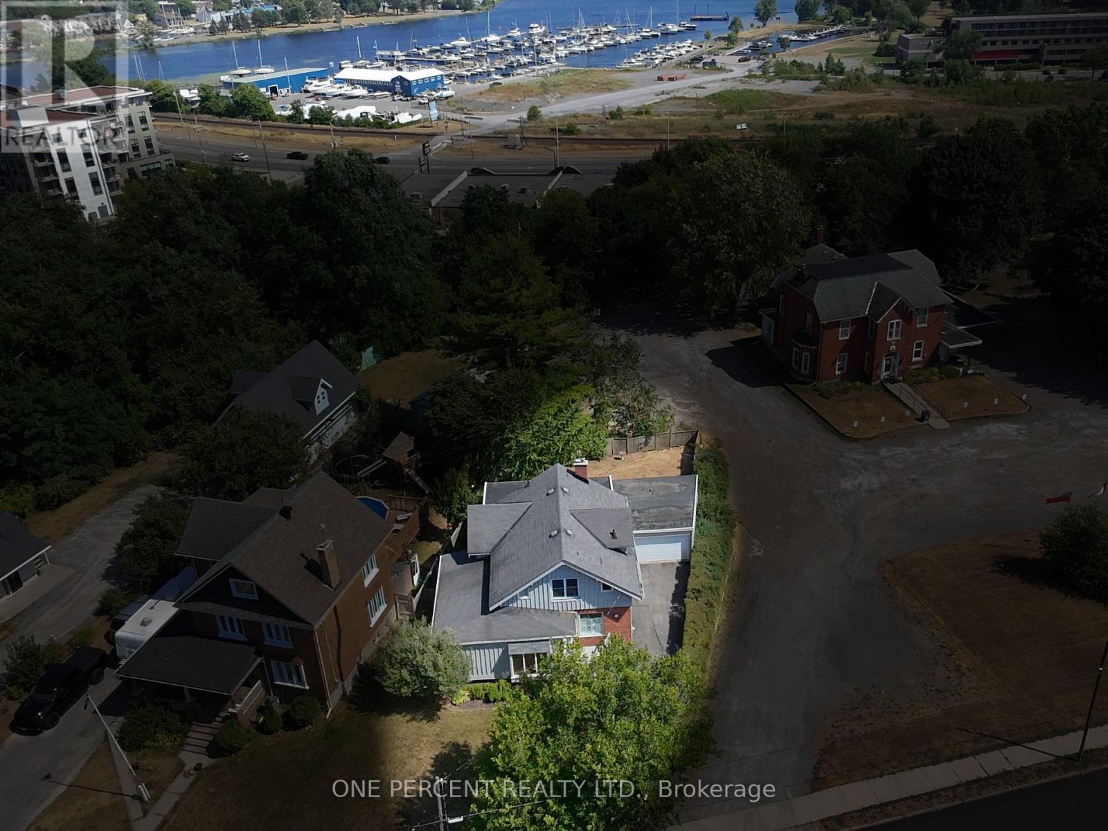 53 Highland Avenue, Belleville, Ontario  K8P 3R2 - Photo 45 - X12434564