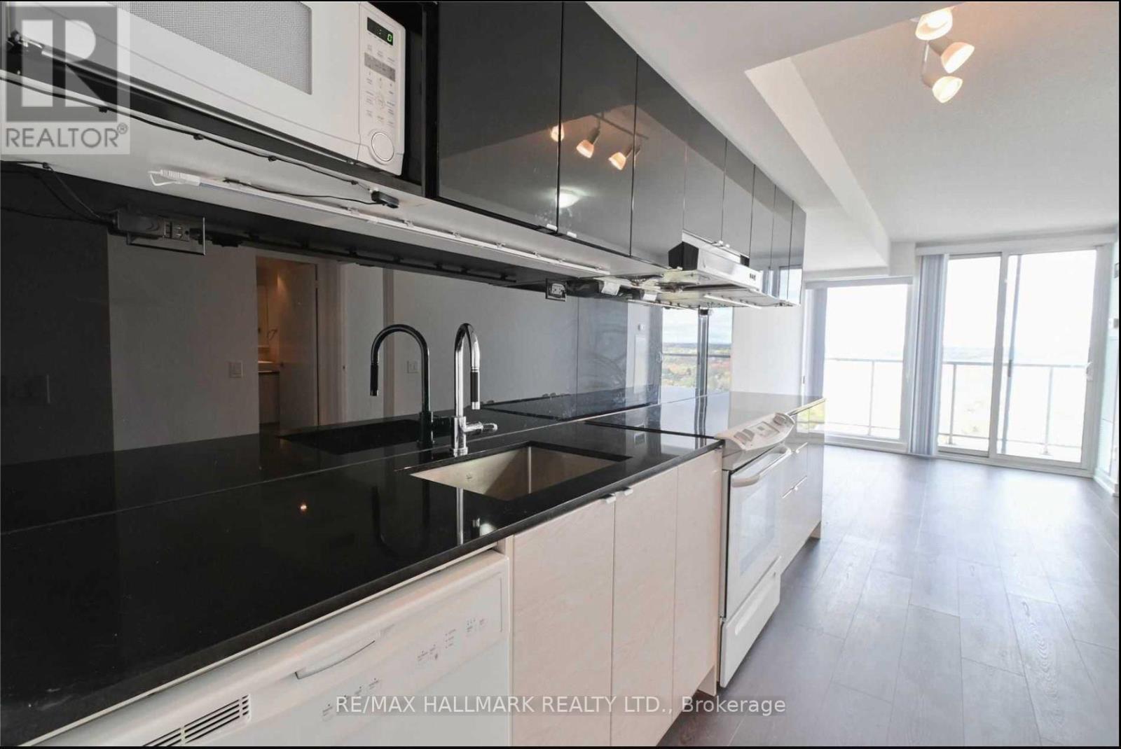 1510 - 72 Esther Shiner Boulevard, Toronto, Ontario  M2K 2X9 - Photo 16 - C12434610