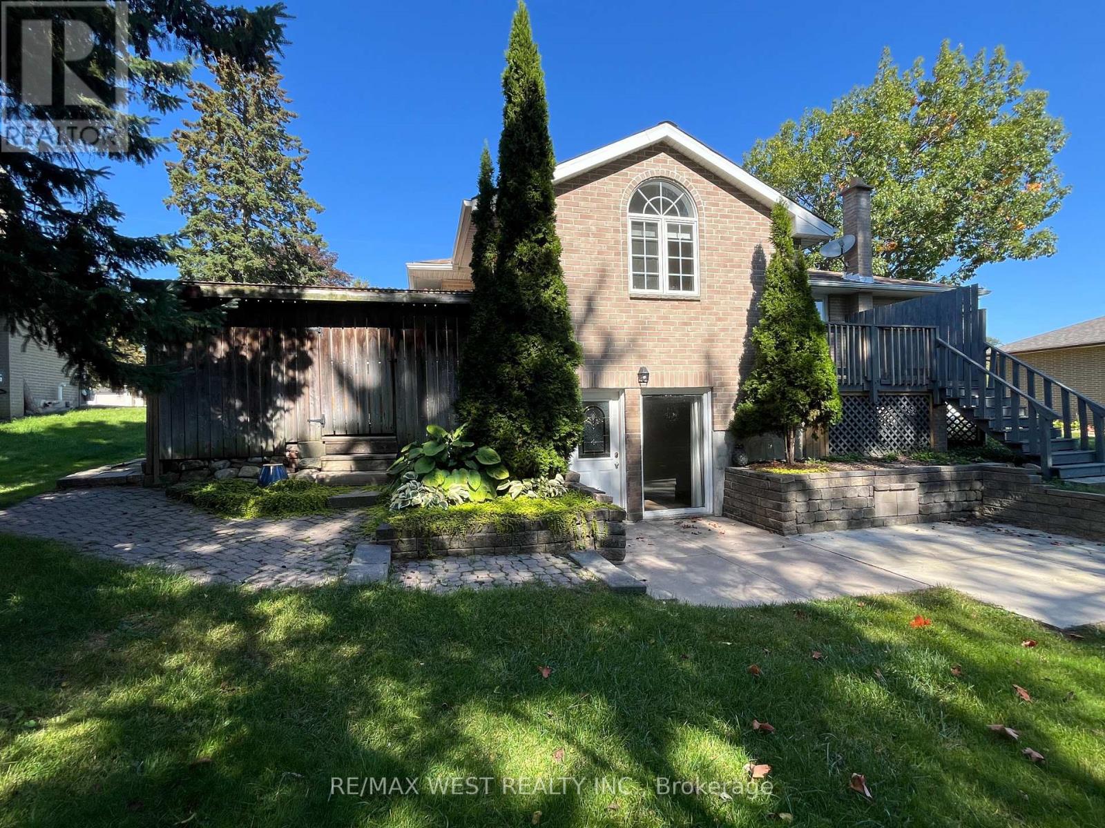 25 Norman Avenue, King, Ontario  L0G 1N0 - Photo 15 - N12434611