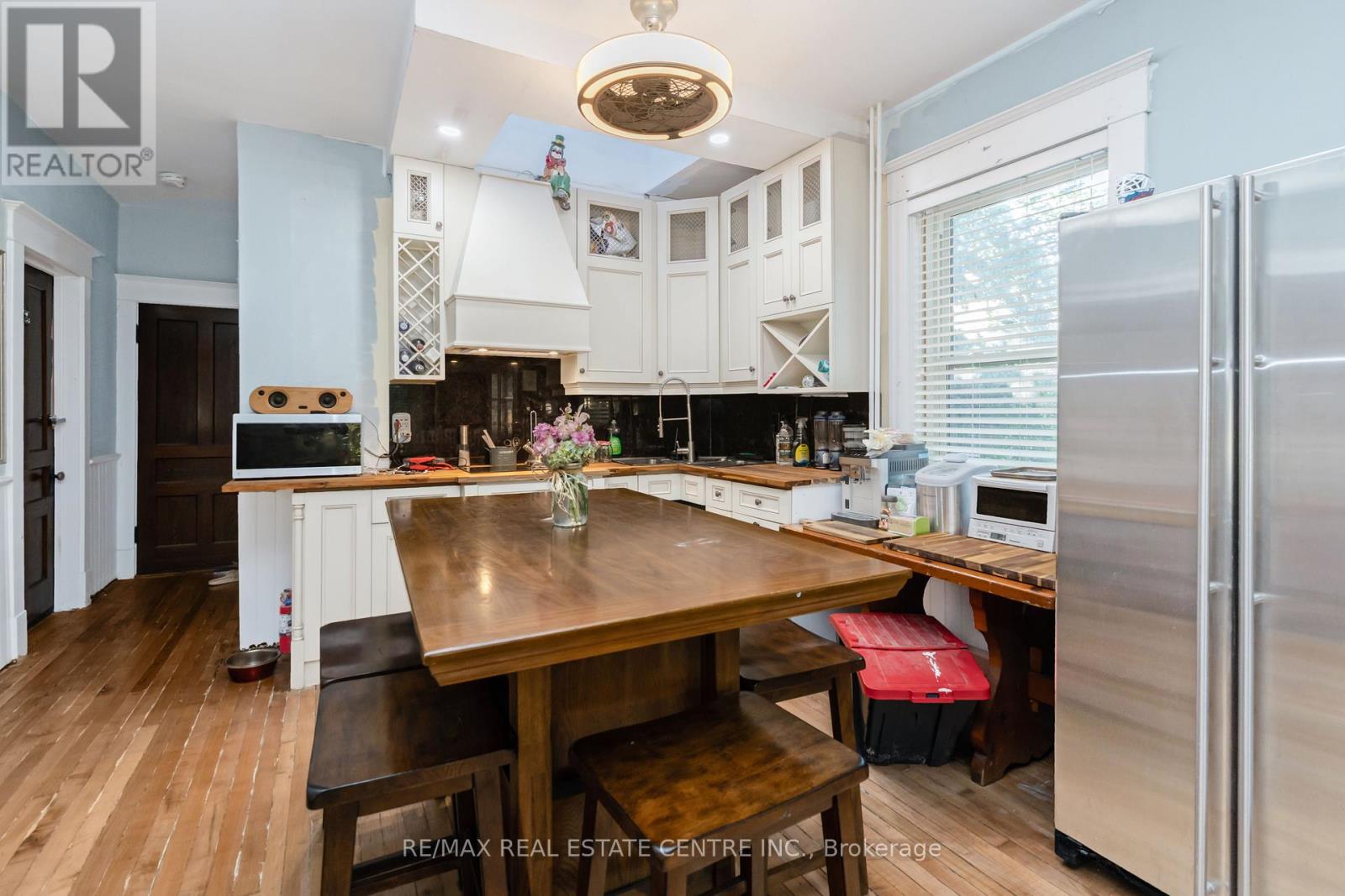 90 Main Street N, Milton, Ontario  L0P 1B0 - Photo 7 - W12114191