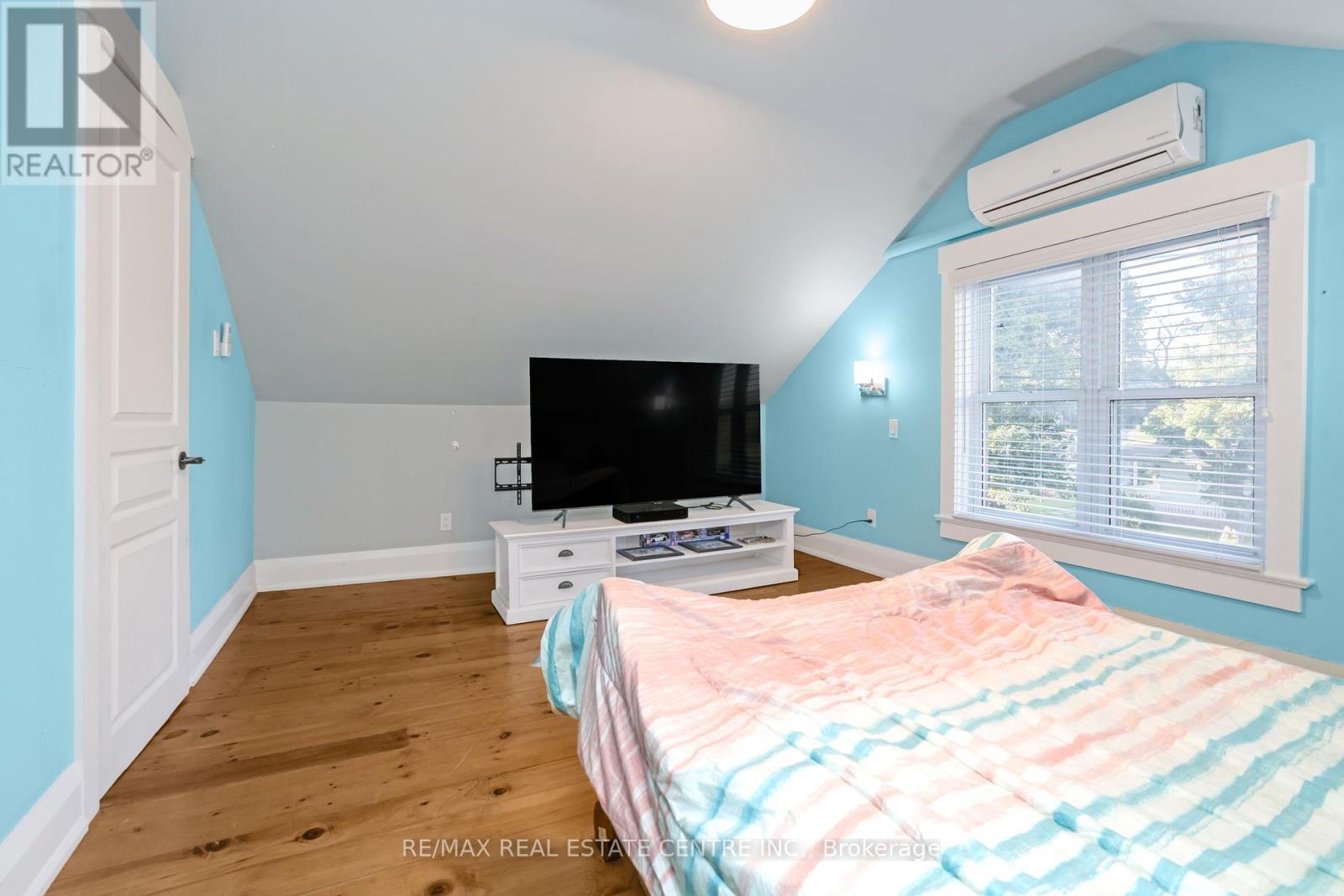 90 Main Street N, Milton, Ontario  L0P 1B0 - Photo 18 - W12114191