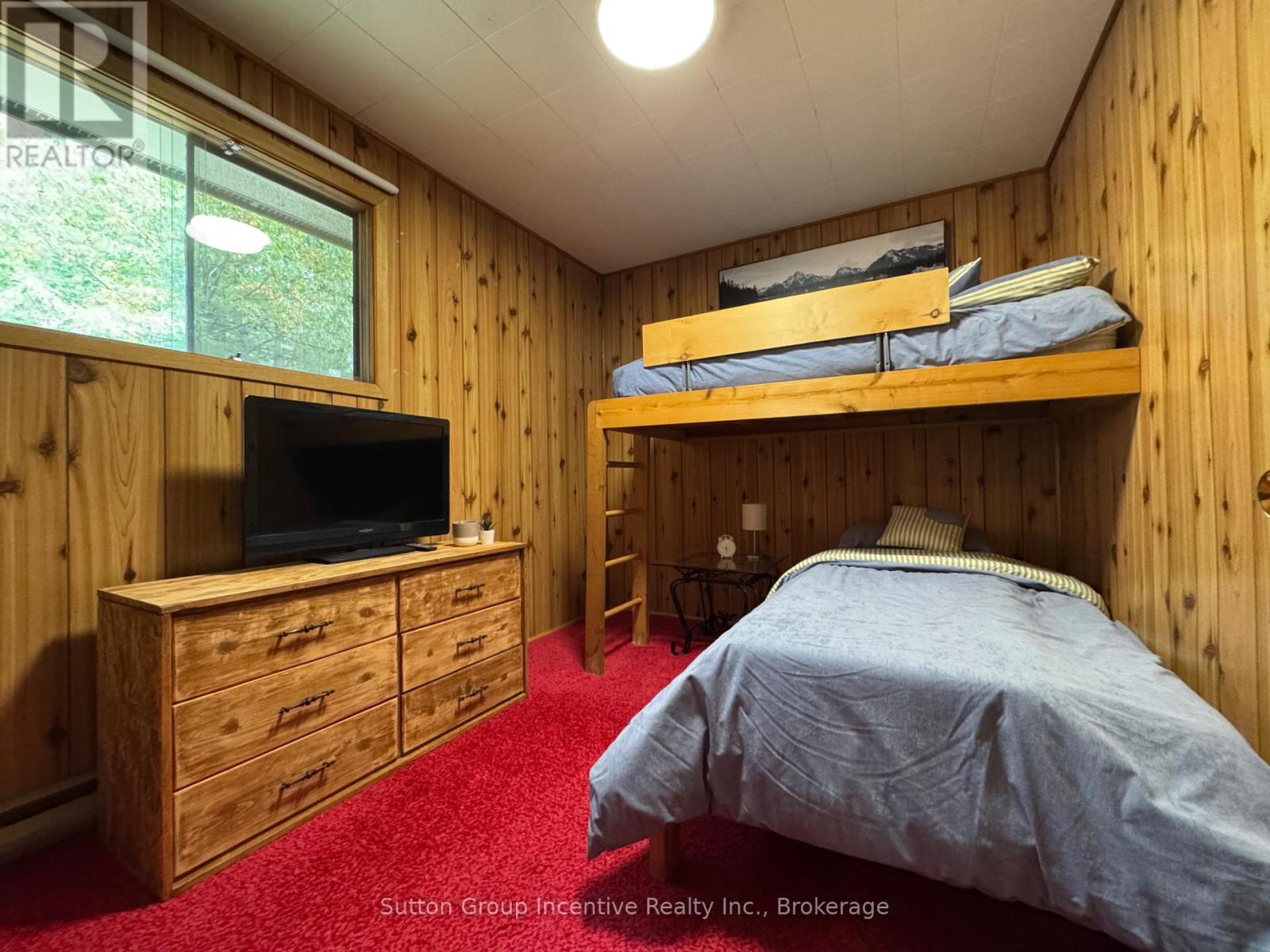 1017 Goldfinch Court, Gravenhurst, Ontario  P0E 1G0 - Photo 19 - X12177770