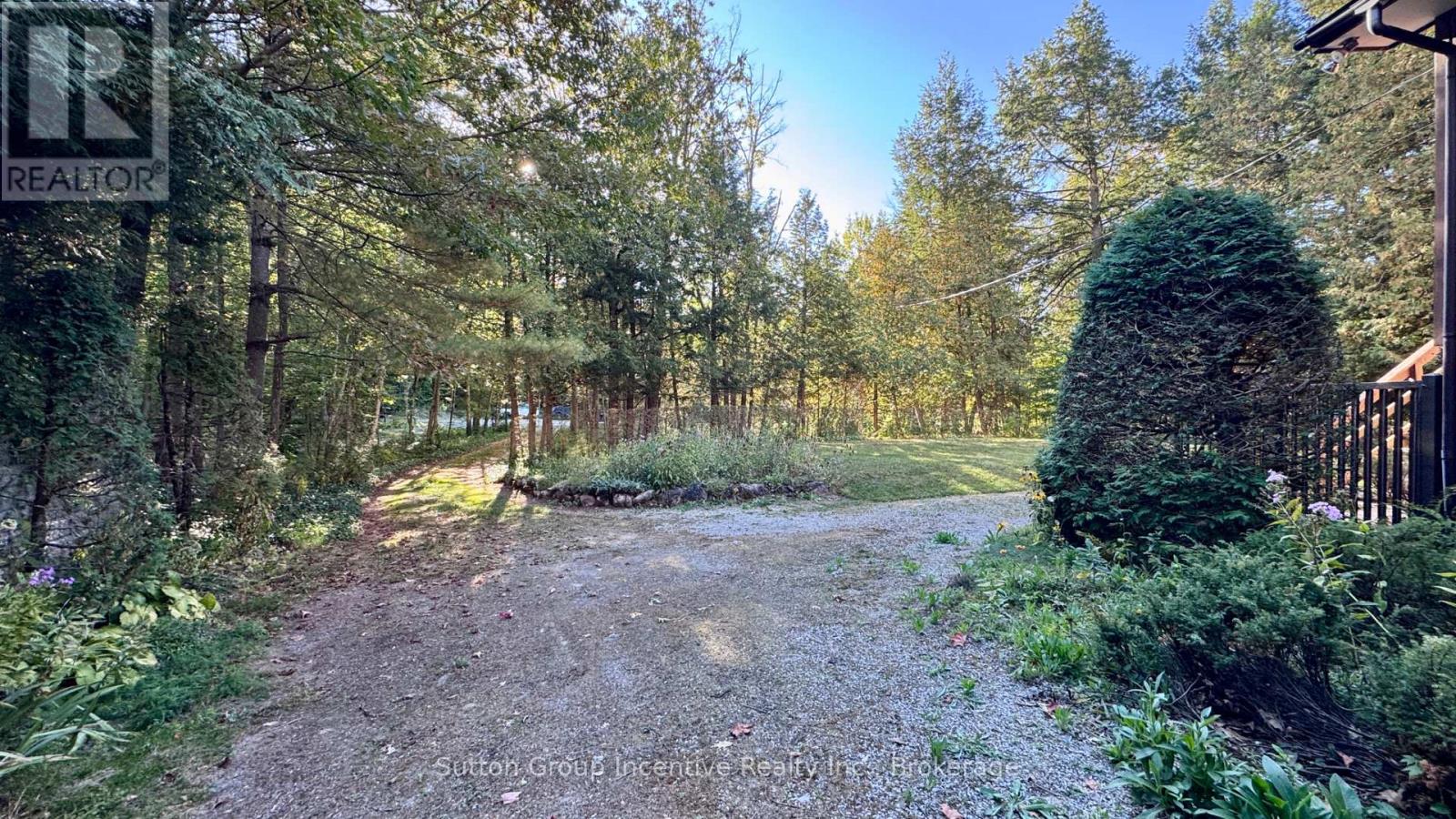 1017 Goldfinch Court, Gravenhurst, Ontario  P0E 1G0 - Photo 28 - X12177770