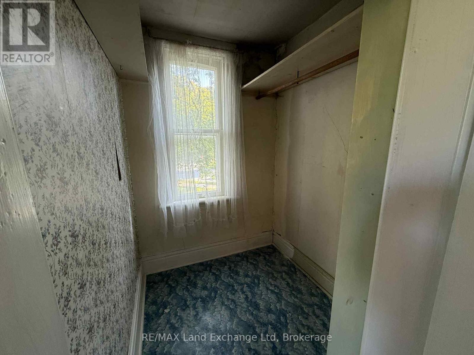 66 Diagonal Road, North Huron, Ontario  N0G 2W0 - Photo 17 - X12431710