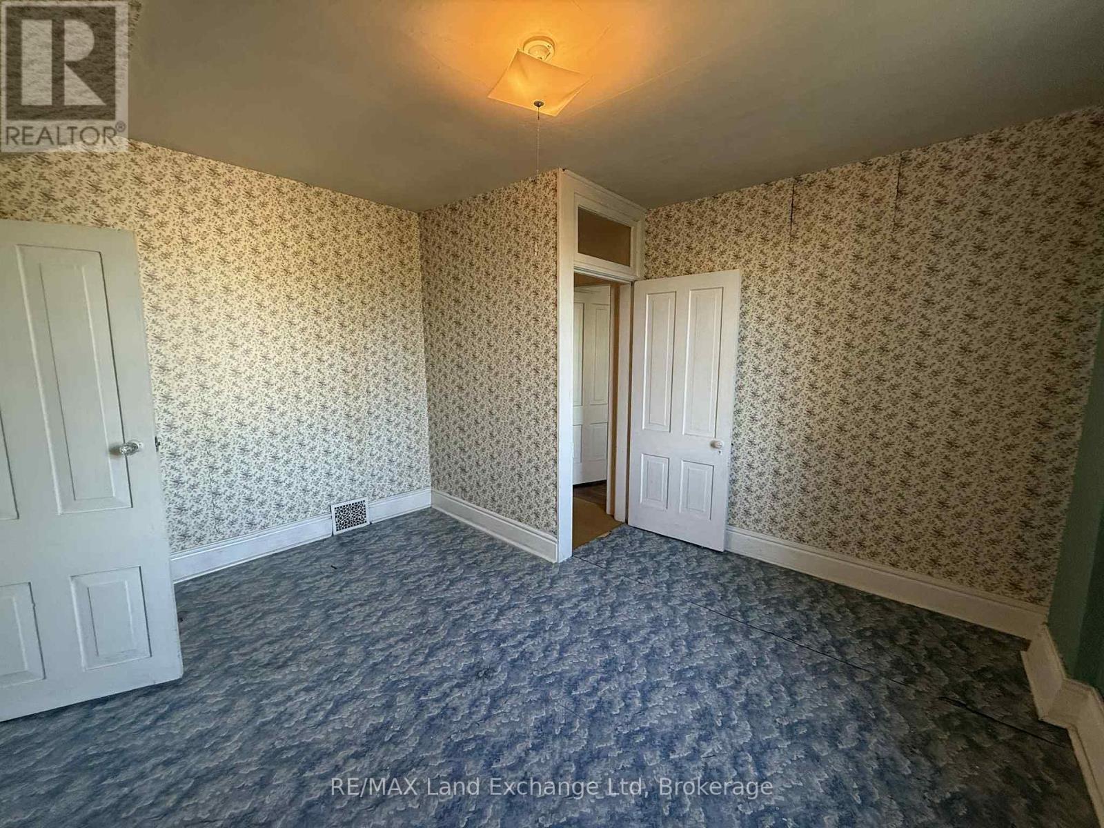 66 Diagonal Road, North Huron, Ontario  N0G 2W0 - Photo 16 - X12431710