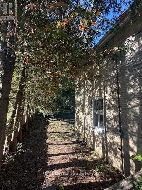 66 Diagonal Road, North Huron, Ontario  N0G 2W0 - Photo 24 - X12431710