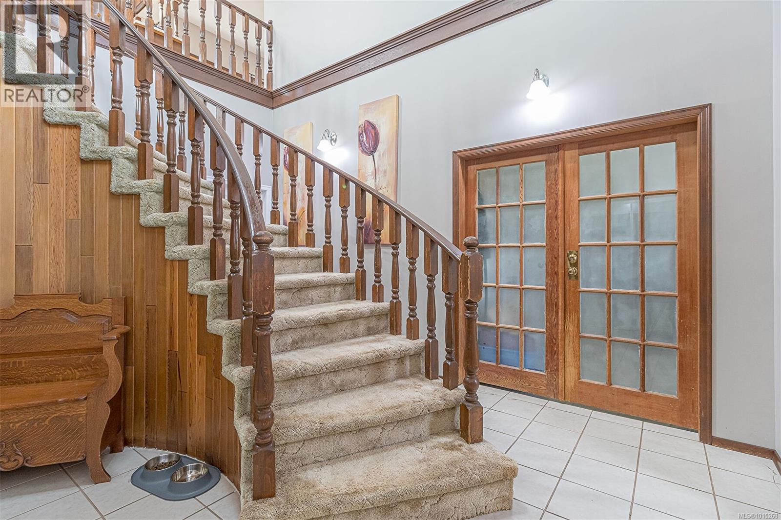 4050 Santa Maria Ave, Saanich, British Columbia  V8Z 5H4 - Photo 3 - 1015268