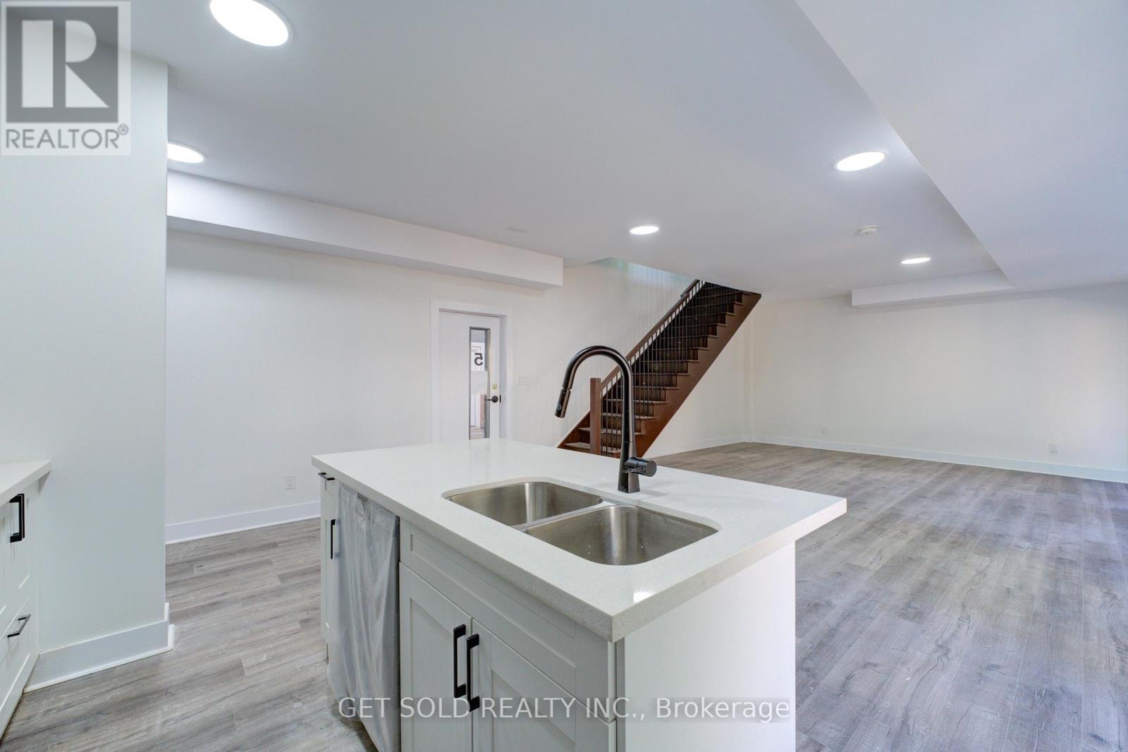5 - 6701 Thorold Stone Road, Niagara Falls, Ontario  L2J 1B3 - Photo 8 - X12421221