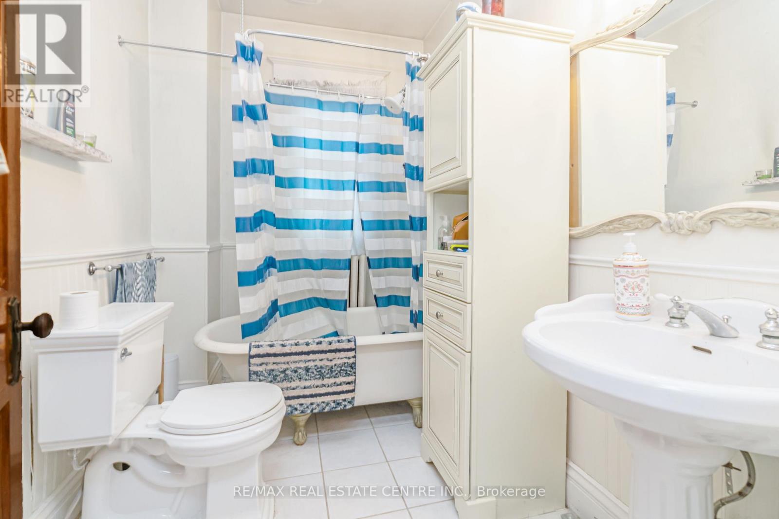 90 Main Street, Milton, Ontario  L0P 1B0 - Photo 17 - W12383228