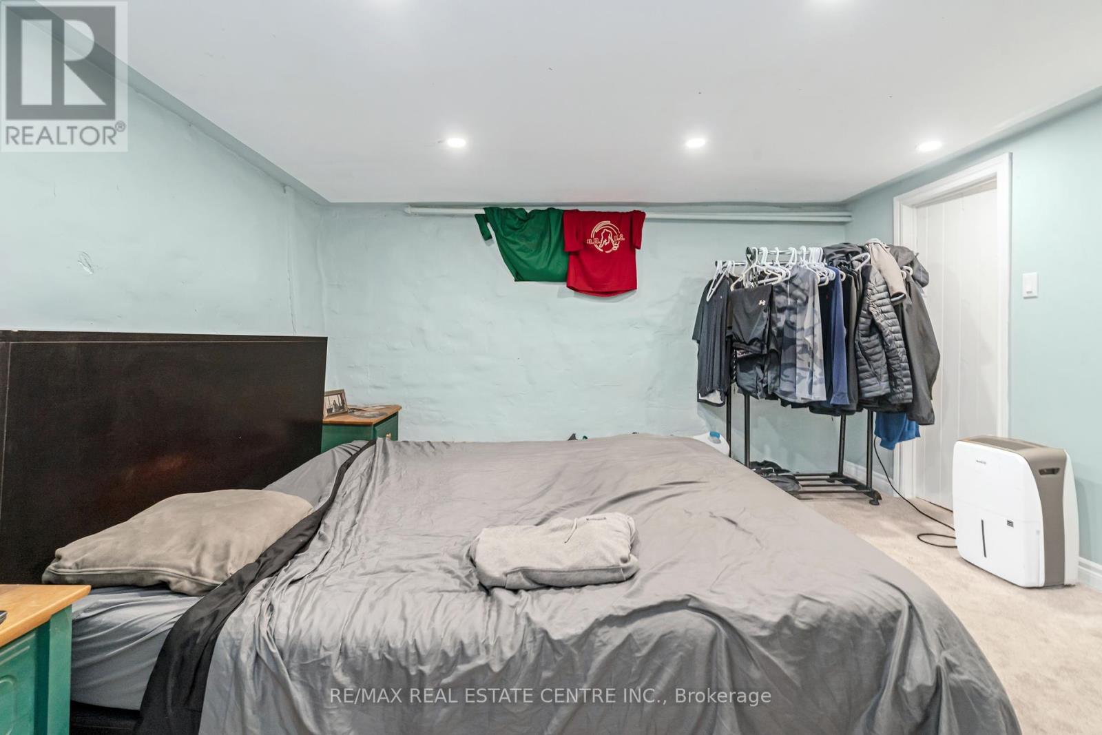 90 Main Street, Milton, Ontario  L0P 1B0 - Photo 37 - W12383228