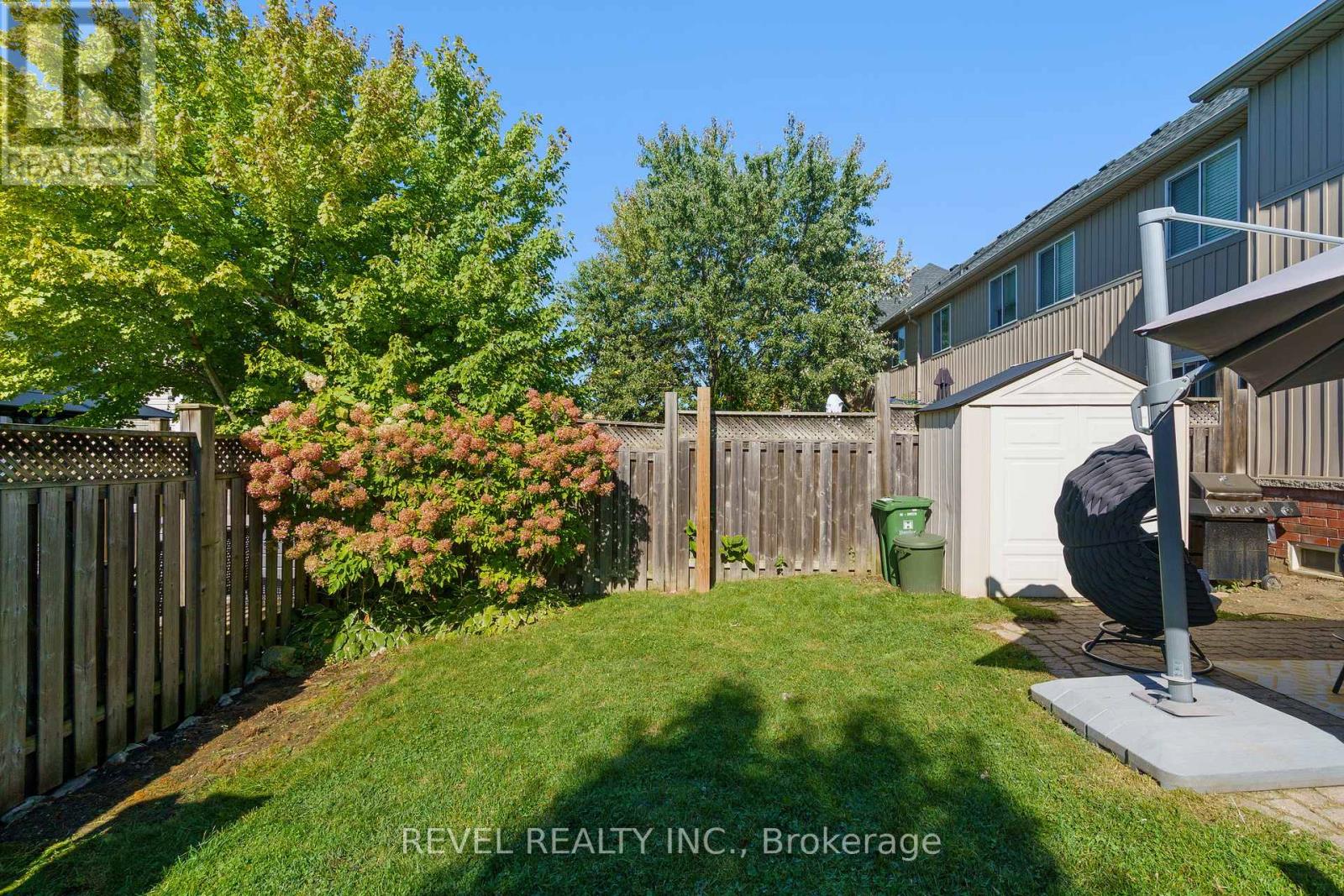 14 Fox Run, Hamilton, Ontario  L0R 2H8 - Photo 37 - X12433372