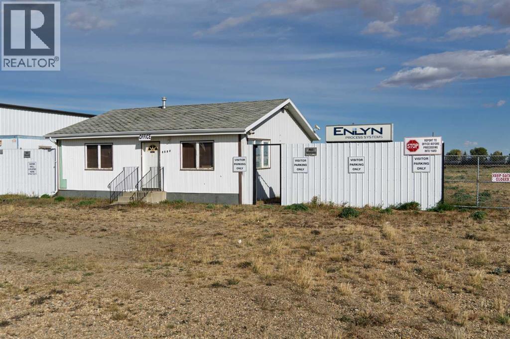 5509 Broadway Street, Blackfalds, Alberta  T4M 0L4 - Photo 2 - A2259824