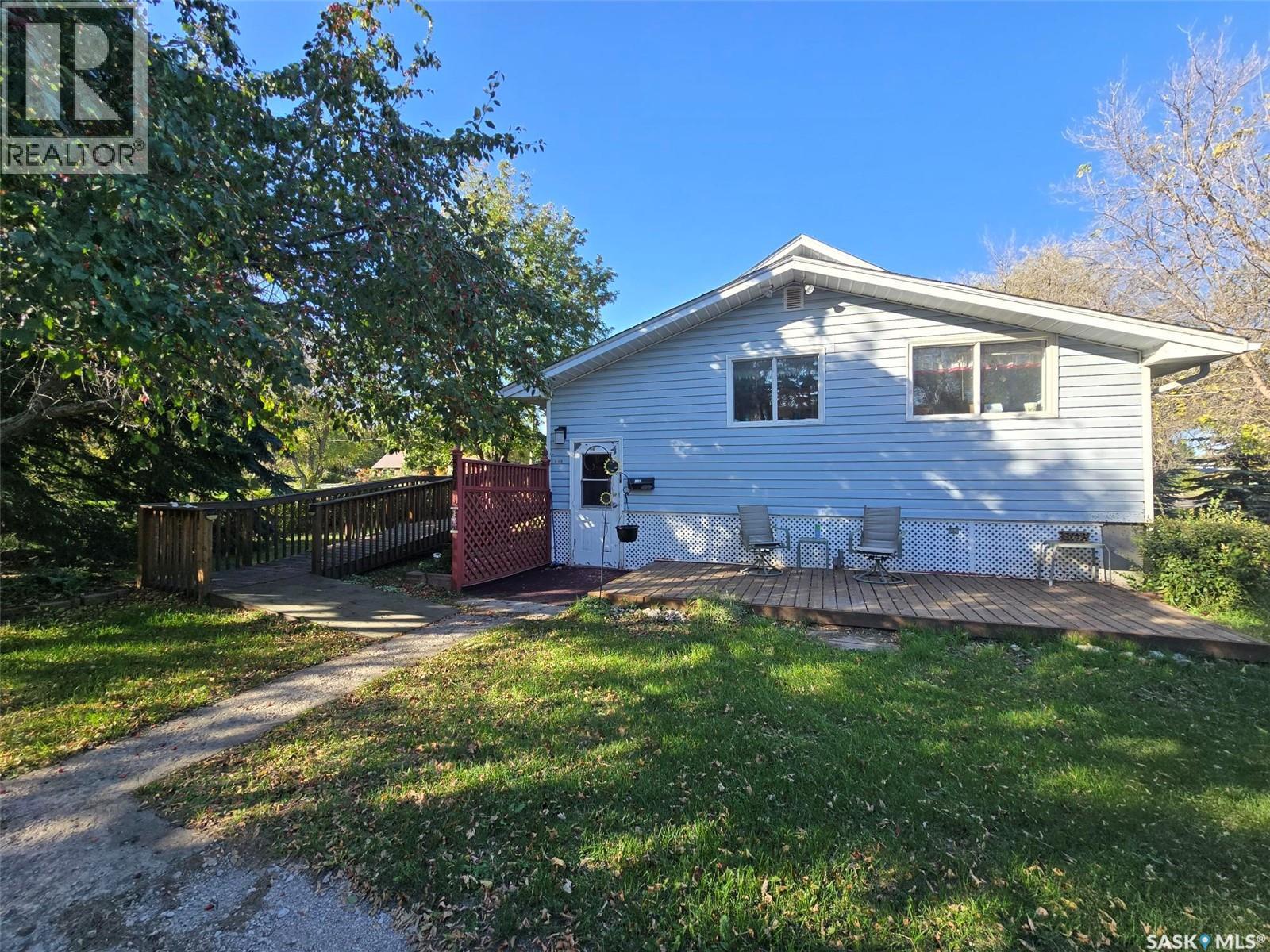 501 Stella Street, Grenfell, Saskatchewan  S0G 2B0 - Photo 10 - SK019645