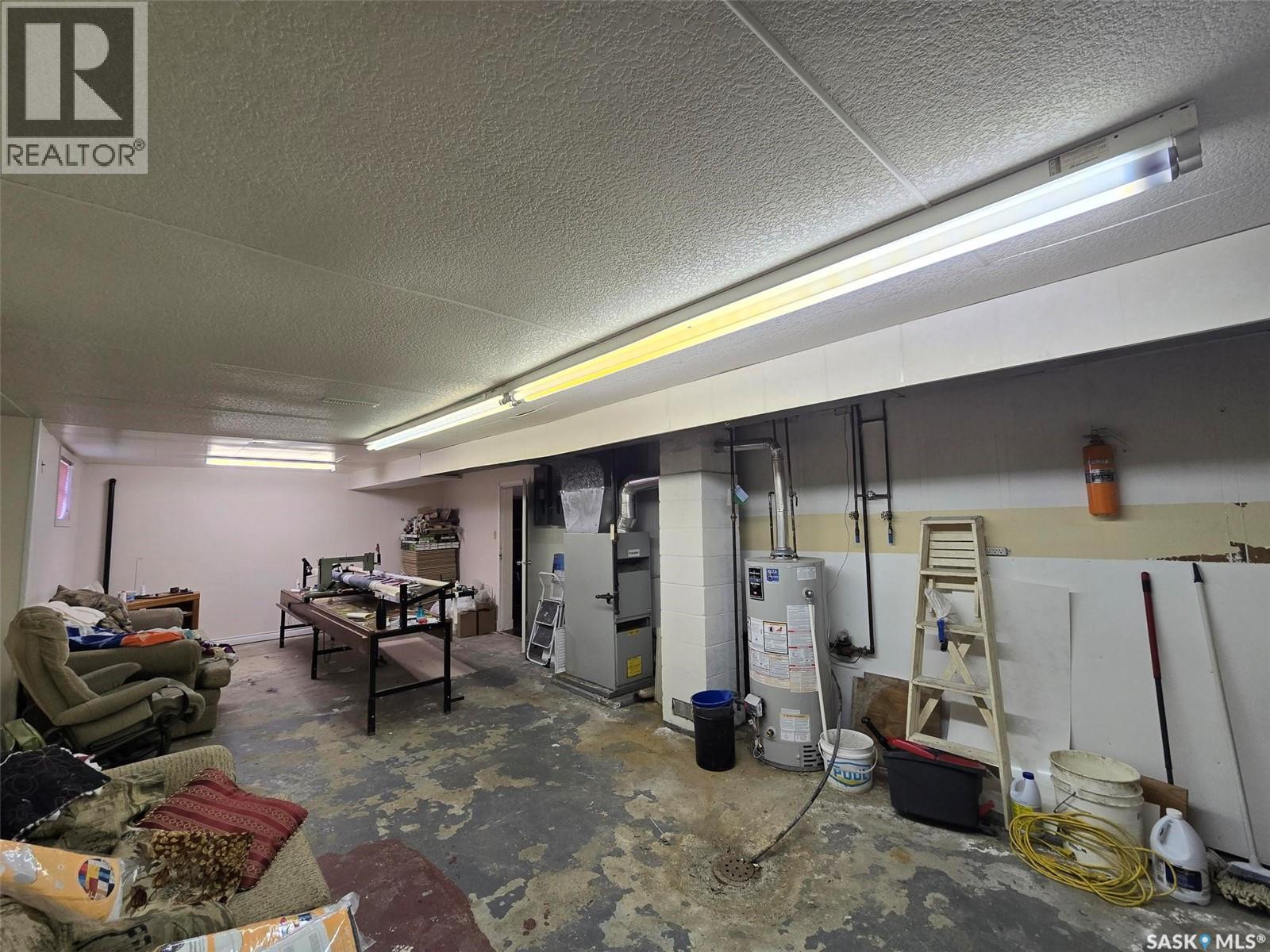 501 Stella Street, Grenfell, Saskatchewan  S0G 2B0 - Photo 37 - SK019645