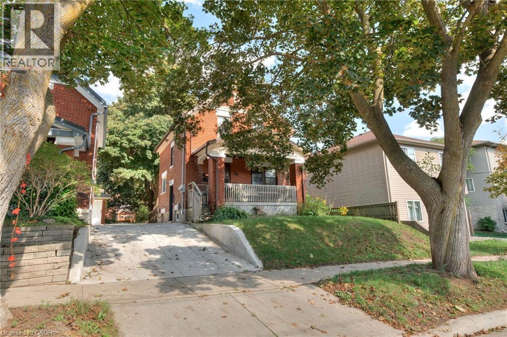 50 Walnut Street, Kitchener, Ontario  N2G 1P6 - Photo 2 - 40771758