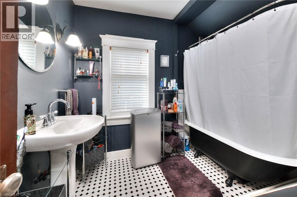 50 Walnut Street, Kitchener, Ontario  N2G 1P6 - Photo 21 - 40771758
