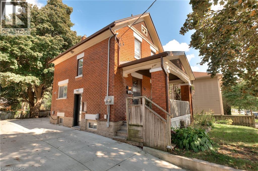 50 WALNUT Street, Kitchener, Ontario