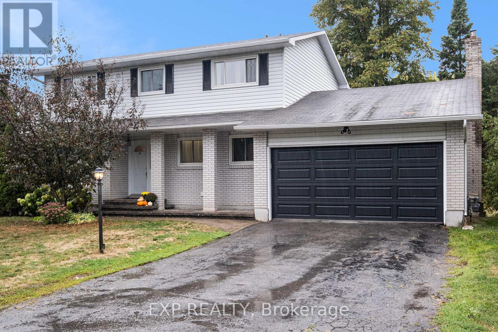 5 Johanna Street, Mississippi Mills, Ontario  K0A 1A0 - Photo 1 - X12422178