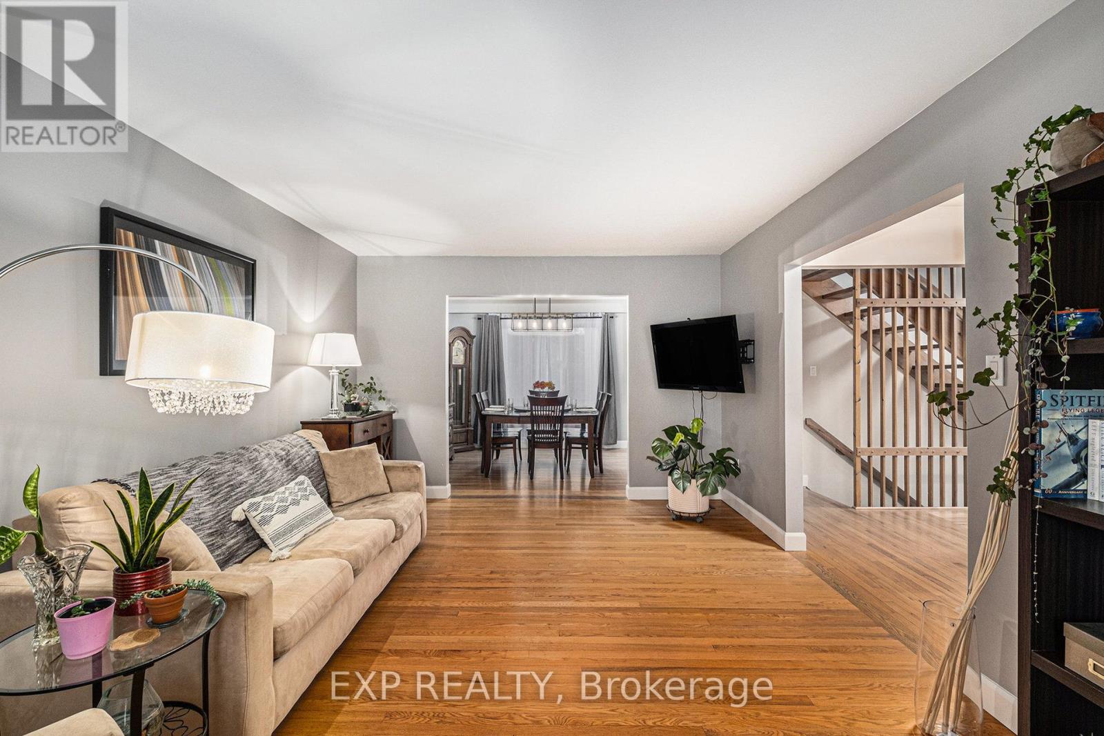 5 Johanna Street, Mississippi Mills, Ontario  K0A 1A0 - Photo 4 - X12422178