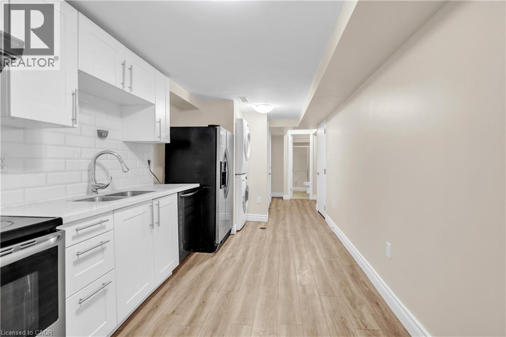 34 Georgian Crescent, Kitchener, Ontario  N2B 3N9 - Photo 26 - 40774946