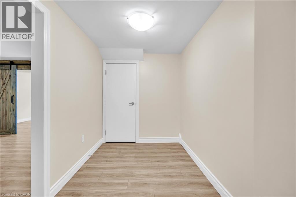 34 Georgian Crescent, Kitchener, Ontario  N2B 3N9 - Photo 29 - 40774946