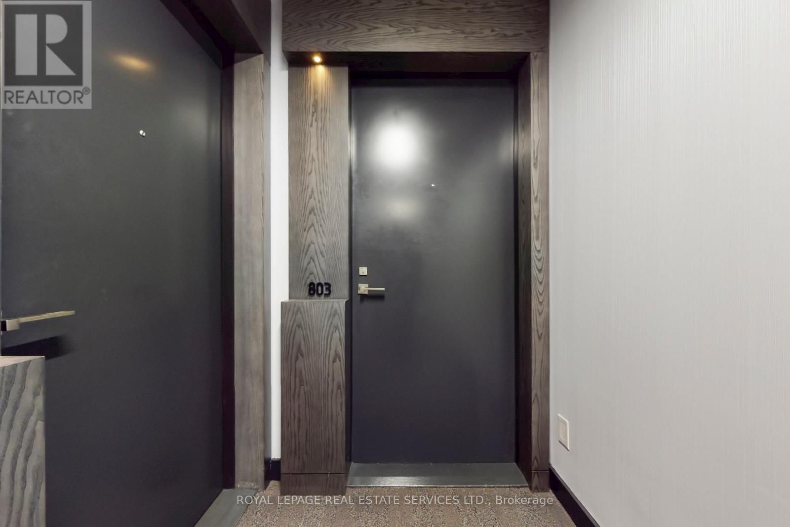 803 - 15 Beverley Street, Toronto, Ontario  M5T 1X8 - Photo 7 - C12434651