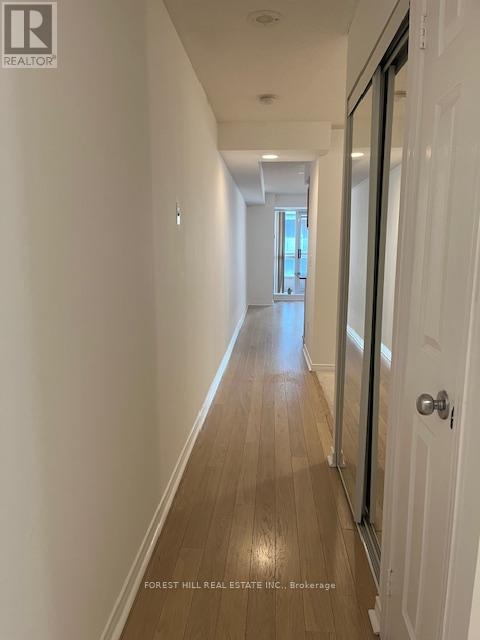 505 - 925 Bay Street, Toronto, Ontario  M5S 3L4 - Photo 10 - C12434702