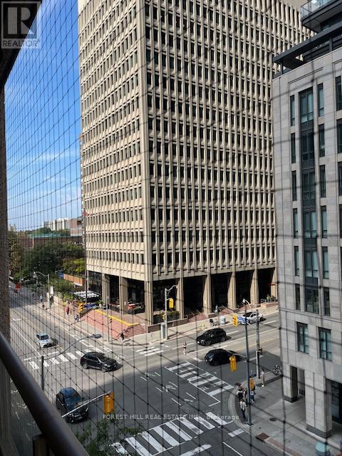 505 - 925 Bay Street, Toronto, Ontario  M5S 3L4 - Photo 19 - C12434702