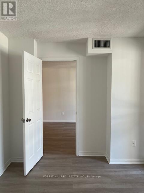 807 - 925 Bay Street, Toronto, Ontario  M5S 3L4 - Photo 12 - C12434705