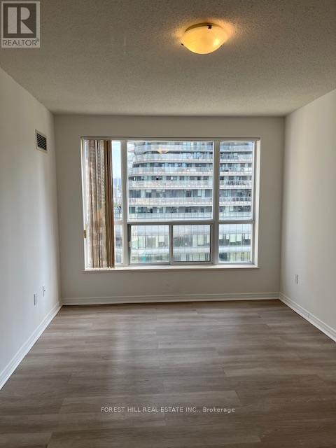 807 - 925 Bay Street, Toronto, Ontario  M5S 3L4 - Photo 14 - C12434705