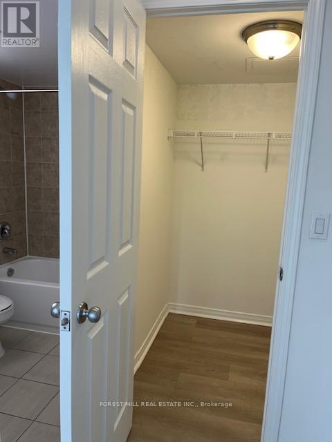 807 - 925 Bay Street, Toronto, Ontario  M5S 3L4 - Photo 16 - C12434705