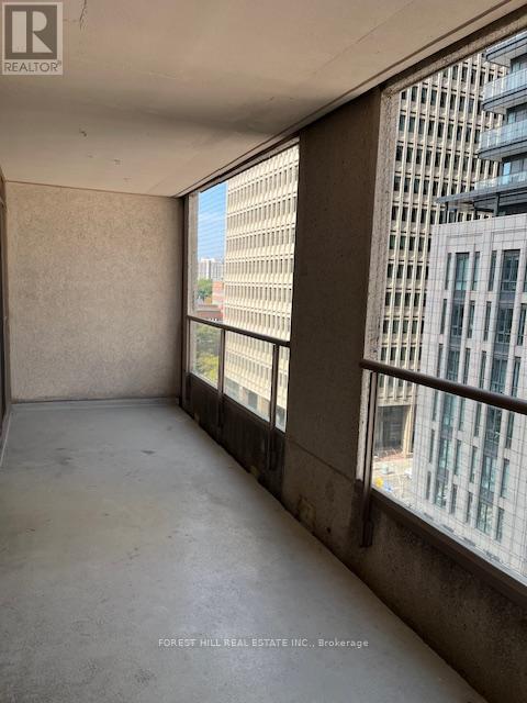 807 - 925 Bay Street, Toronto, Ontario  M5S 3L4 - Photo 23 - C12434705