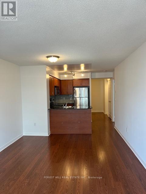 2505 - 925 Bay Street, Toronto, Ontario  M5S 3L4 - Photo 11 - C12434713