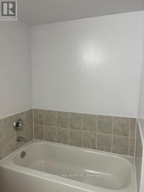 2505 - 925 Bay Street, Toronto, Ontario  M5S 3L4 - Photo 18 - C12434713