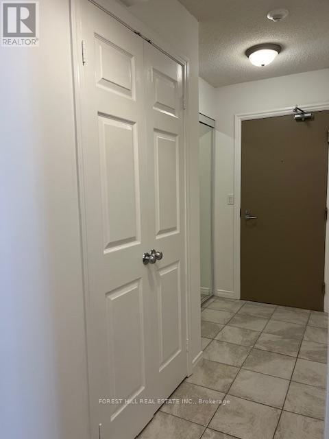 2505 - 925 Bay Street, Toronto, Ontario  M5S 3L4 - Photo 3 - C12434713