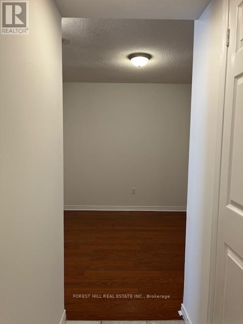 2505 - 925 Bay Street, Toronto, Ontario  M5S 3L4 - Photo 5 - C12434713