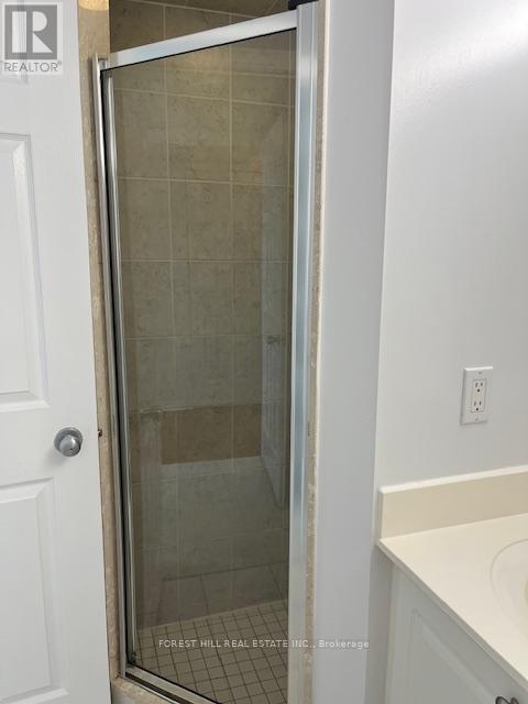 2506 - 925 Bay Street, Toronto, Ontario  M5S 3L4 - Photo 17 - C12434716