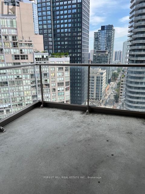 2506 - 925 Bay Street, Toronto, Ontario  M5S 3L4 - Photo 26 - C12434716