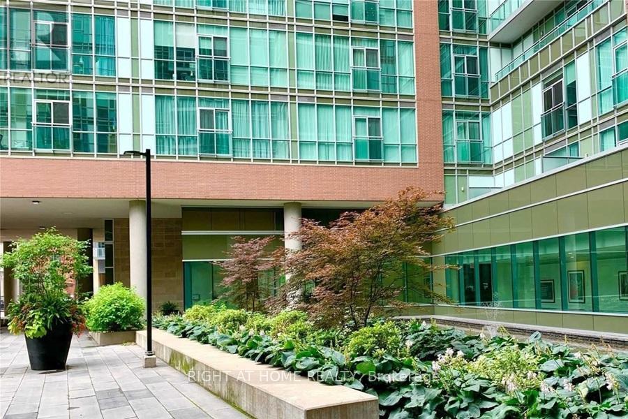 1204 - 112 George Street, Toronto, Ontario  M5A 2M5 - Photo 29 - C12434719