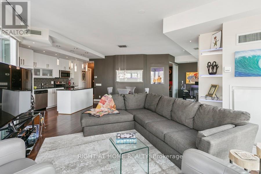 1204 - 112 George Street, Toronto, Ontario  M5A 2M5 - Photo 7 - C12434719