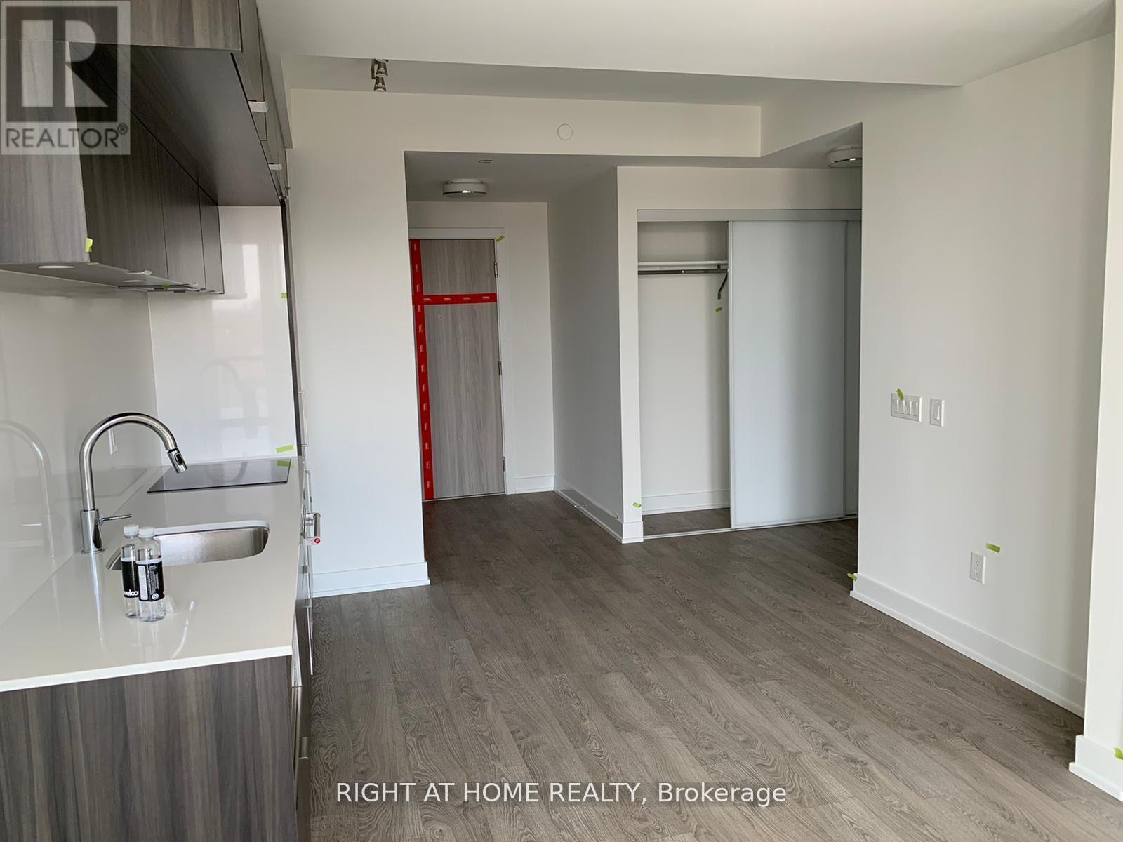 1101 - 80 Vanauley Street, Toronto, Ontario  M5T 0C9 - Photo 13 - C12434733
