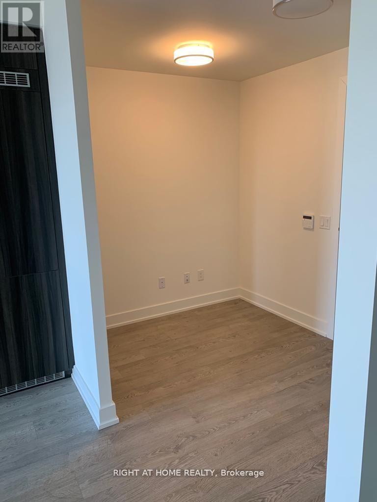 1101 - 80 Vanauley Street, Toronto, Ontario  M5T 0C9 - Photo 8 - C12434733