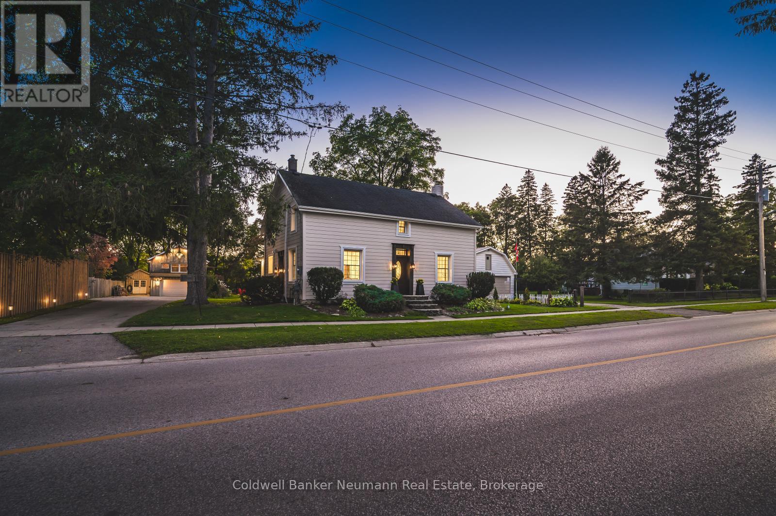 821 WATSON ROAD S, Puslinch, Ontario