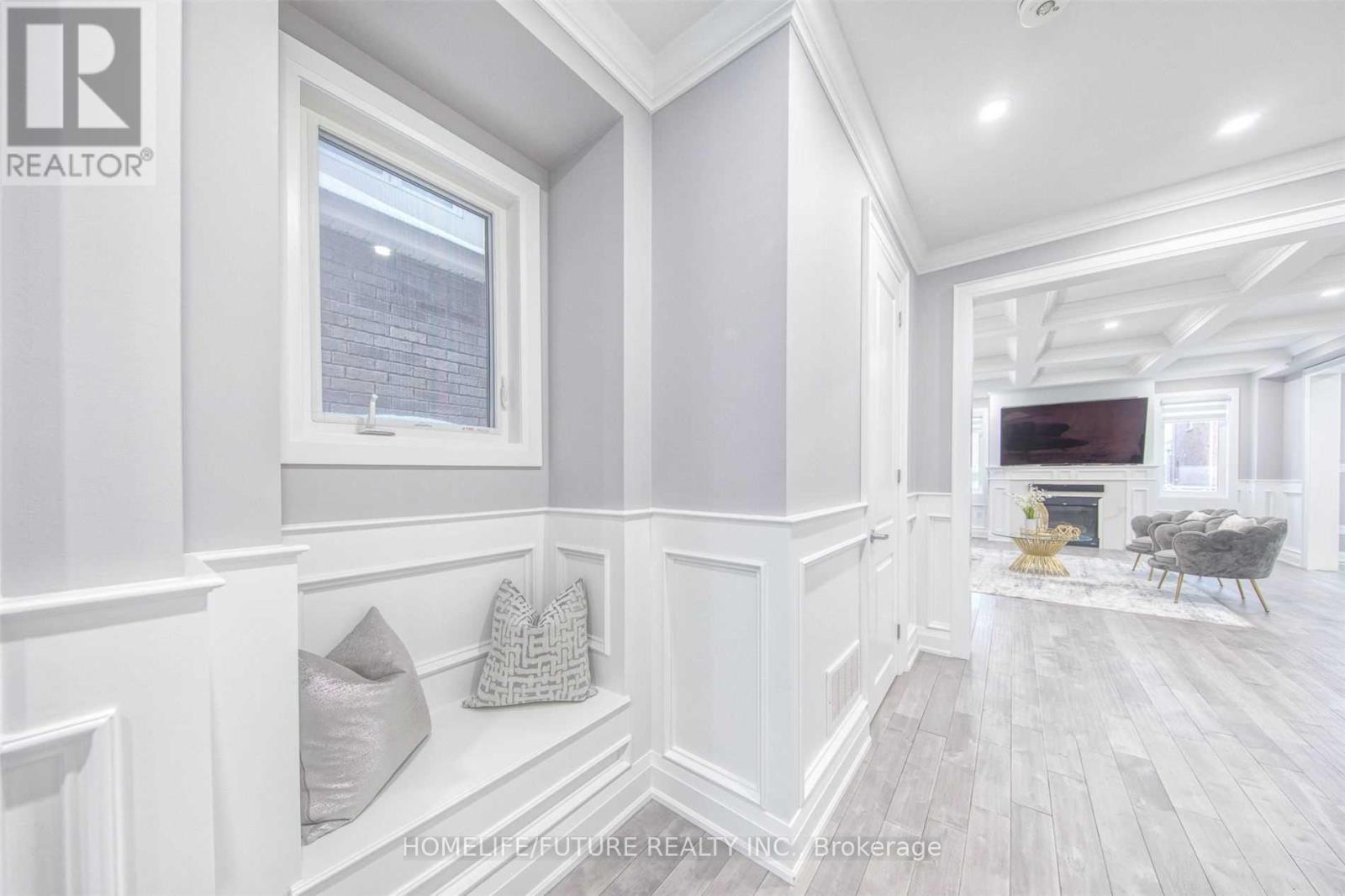 1041 Belcourt Street, Pickering, Ontario  L1X 2R2 - Photo 8 - E12434658
