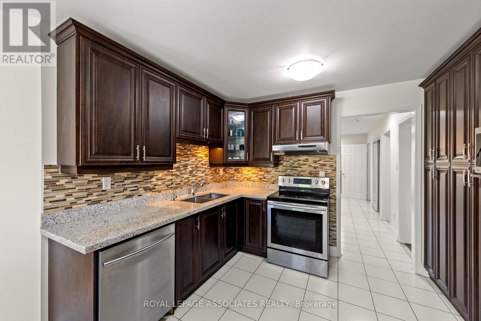 47 Whiteway Court, Toronto, Ontario  M1B 5L9 - Photo 12 - E12434706