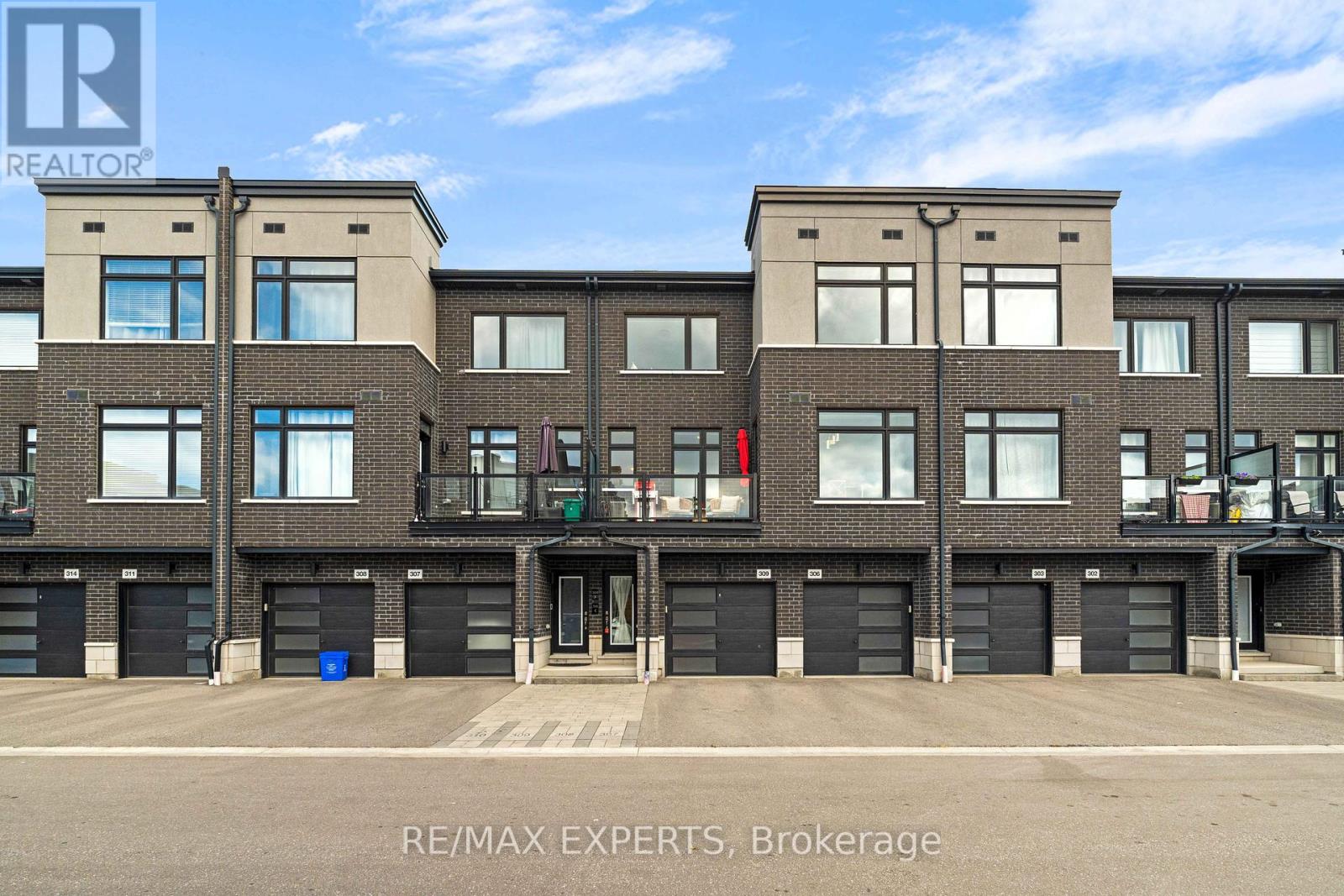 309 - 2550 CASTLEGATE CROSSING W, Pickering, Ontario