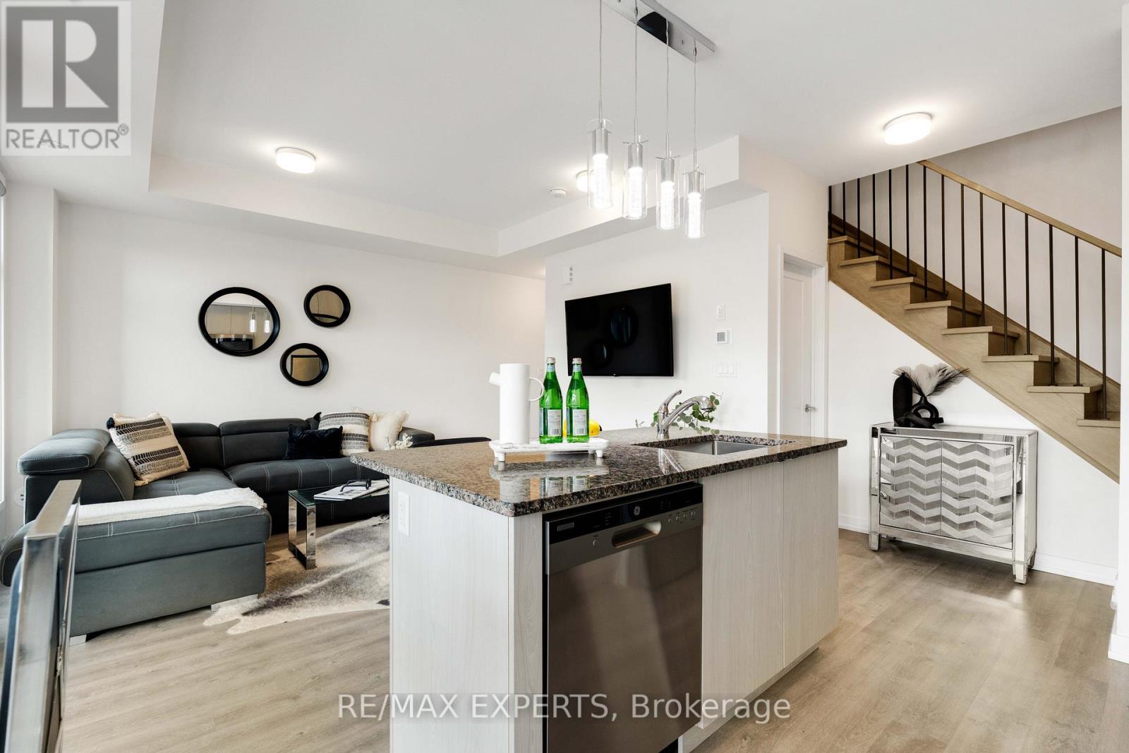309 - 2550 Castlegate Crossing W, Pickering, Ontario  L1X 0G4 - Photo 13 - E12434739