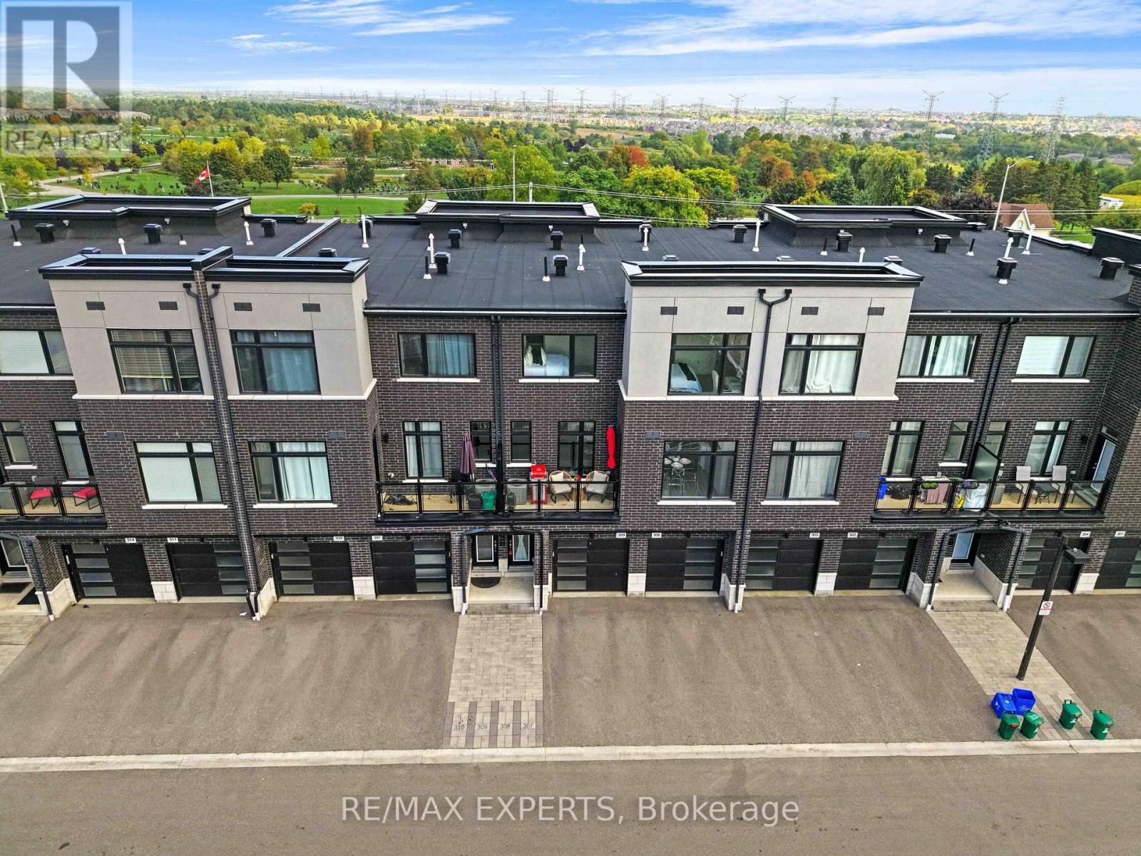 309 - 2550 Castlegate Crossing W, Pickering, Ontario  L1X 0G4 - Photo 3 - E12434739